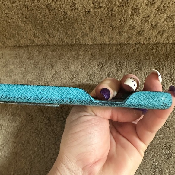 Louis Vuitton iPhone 11 bumper - Picture 12 of 13